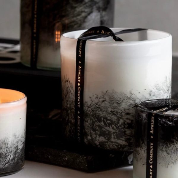Eclipse 1.7 Kg Candle by Apsley